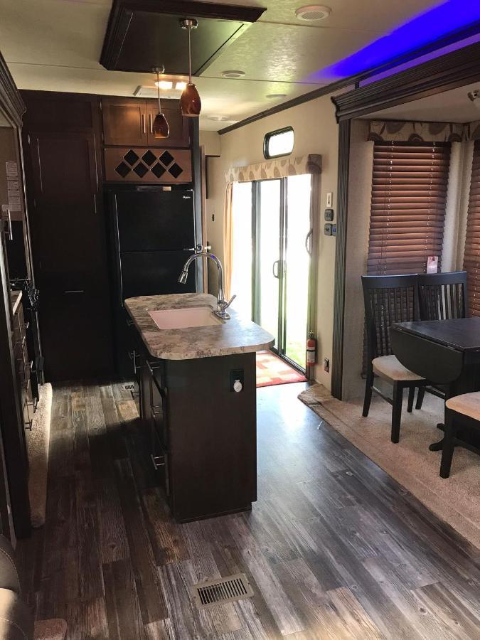 Orchard Queen Motel & Rv Park Middleton Екстер'єр фото