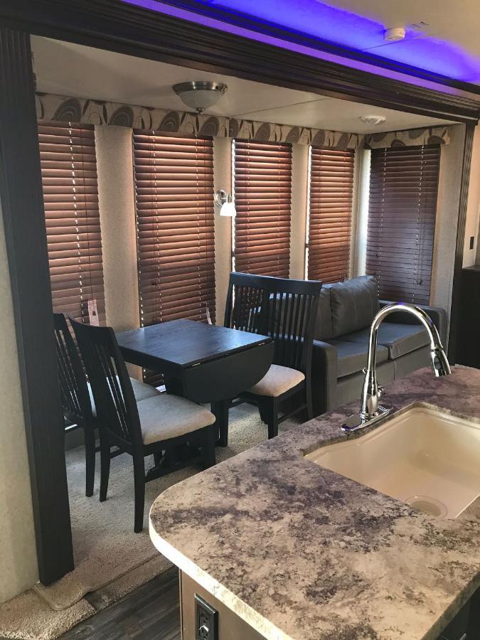 Orchard Queen Motel & Rv Park Middleton Екстер'єр фото